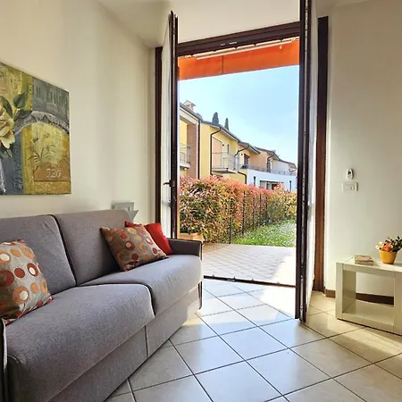 Apartment Miralago - Regarda Travel